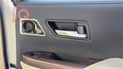 تۆیۆتا لاند کروزەر